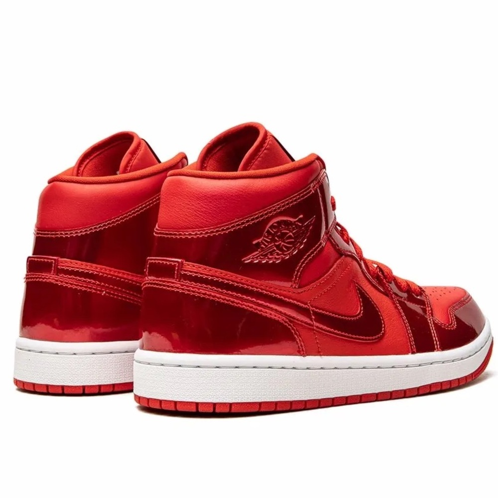 Nike Air Jordan 1 Mid SE 'University Red Pomegranate' - DH5894 600 - Wmns Size 7